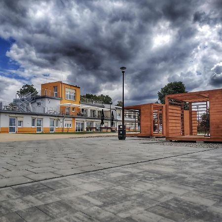 Sandacz Otmuchow Hotel Exterior foto